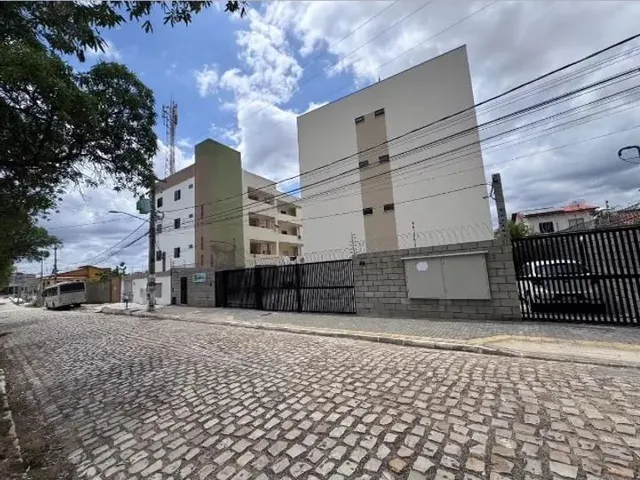 Imagem: Alugo Apto 02 Quartos Mobiliado no Residencial