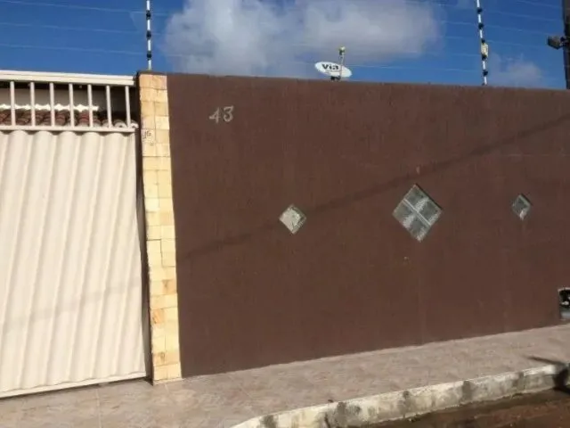 Imagem 4: Casa de 2 Quartos com Energia Solar em Extremoz