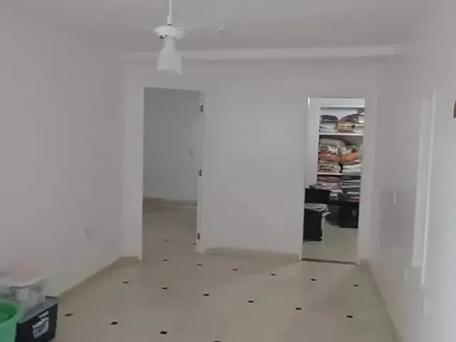 Imagem 2: Imóvel para Aluguel Tem 75 Metros Quadrados com 3 Quartos em Centro - Macaé - Rj