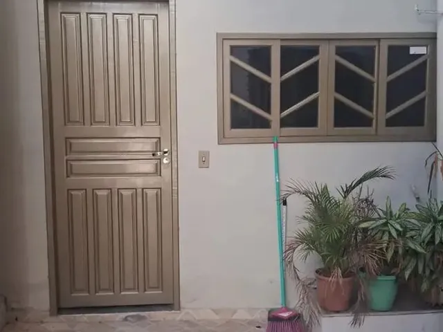 Imagem 3: Imóvel para Aluguel Possui 35 Metros Quadrados com 1 Quarto em Centro - Macaé - Rj