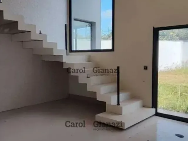 Imagem: A casa possui 3 Dormitórios, 3 Suítes, 4 Banheiros, 4