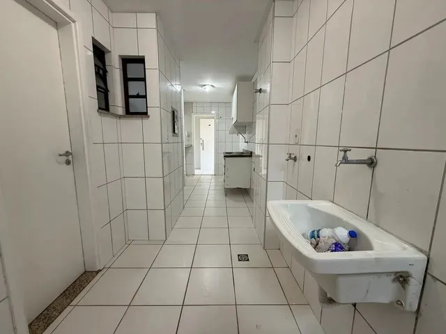 Imagem 7: Apartamento Próximo a Lagoa 94M, 3 Quartos Sendo 2 Suítes