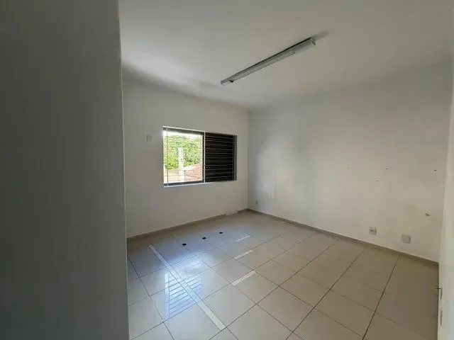 Imagem 10: Casa Comercial Casa com 5 dormitórios