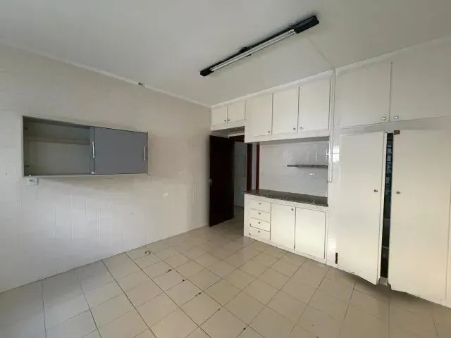 Imagem 5: Casa Comercial Casa com 5 dormitórios