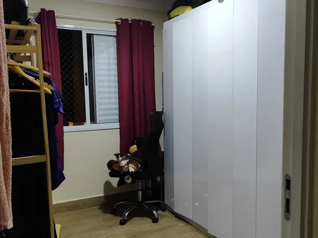 Imagem: O apartamento possui 3 Dormitórios, 1 Suíte, 2 Banheiros,