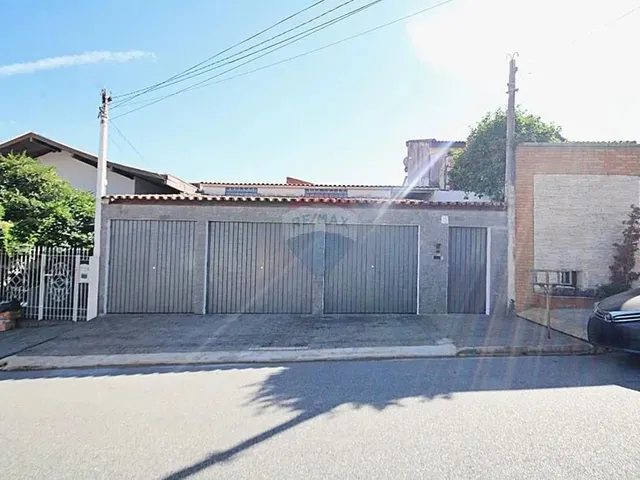 Imagem: Casa À Venda com 3 Quartos 193 Mts Área