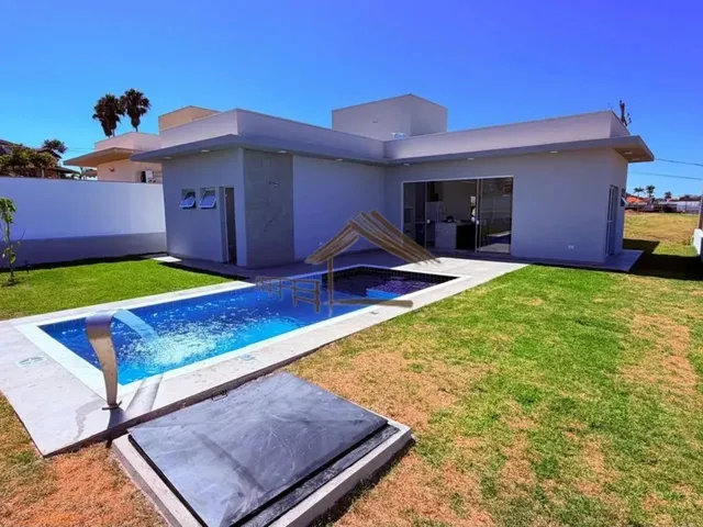 Imagem: Linda Casa Recém Construída no Ninho Verde