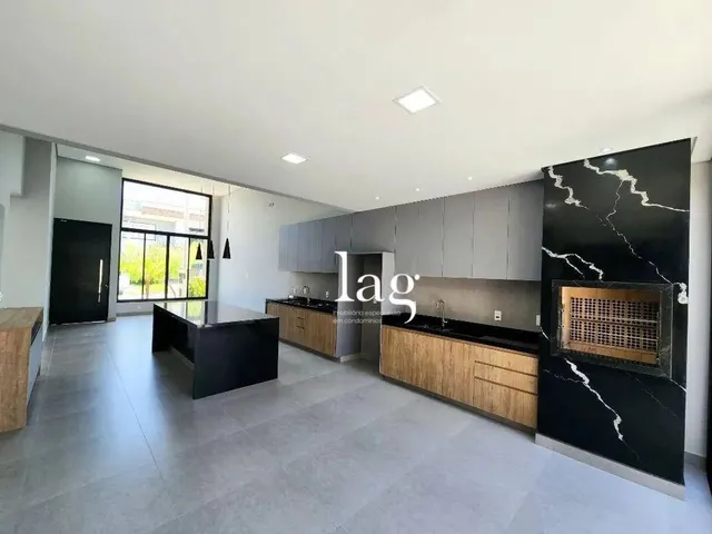Imagem: Casa com 3 Quartos À Venda, 180 M² por