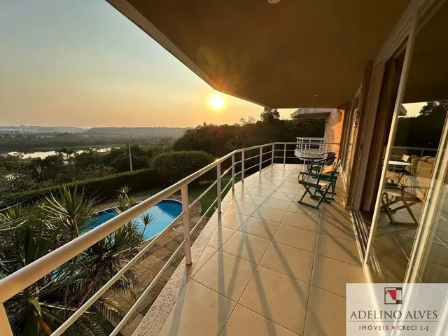 Imagem: Casa para Venda em São Roque, 4 Dormitórios
