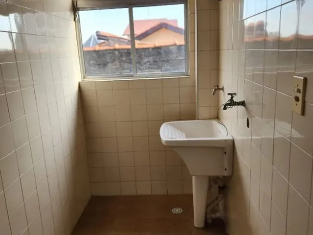 Imagem 6: Apto Edifício Telles, 2 Dormitórios, 1 Sala, 1 Cozinha, 1 Banheiro e Lavanderia