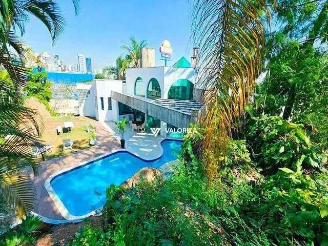 Imagem: Casa com 4 Dormitórios À Venda, 500 M²