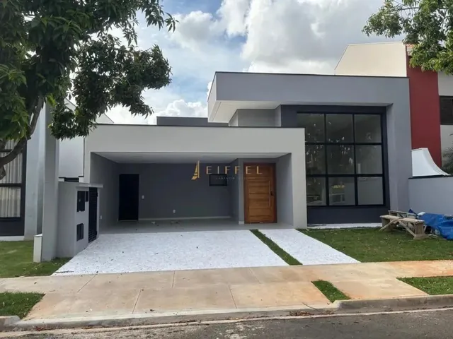 Imagem 1: Casa À Venda em Sorocaba, Condomínio Granja Olga 2, com 3 Suítes, com 197 M²