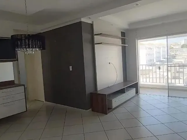 Imagem: O apartamento possui 3 Dormitórios, 1 Suíte, 1 Banheiro,