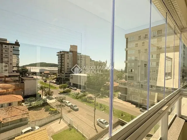 Imagem 2: Apartamento Gran Villagio com 3 Dormitórios e Terraço Vista Mar no Centro de Imbituba Sc