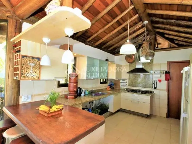 Imagem 2: Casa em Condominio na Praia do Rosa