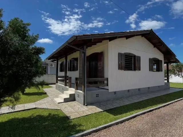 Imagem: Casa com 3 Dormitórios - Criciuma