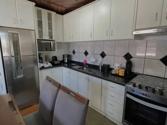 Imagem 6: Casa com 3 Dormitórios - Criciuma