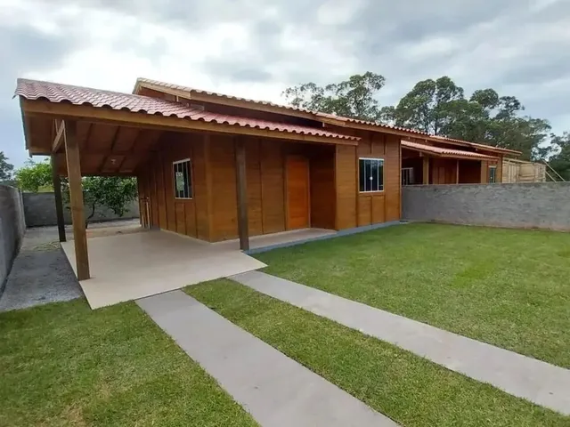 Imagem: Casas de Madeira de 2 Dormitórios - Próximo