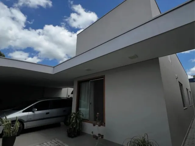 Imagem: Casa a Venda em Ipitanga- 3/4 Ee