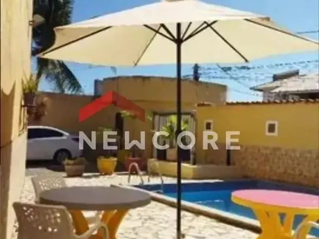 Imagem: Casa de Condomínio em 1ª Travessa São