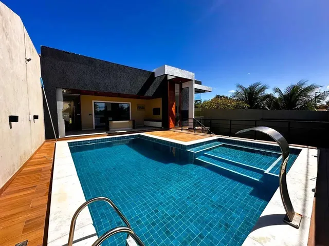Imagem: Casa Moderna com 4 Quartos com Piscina em