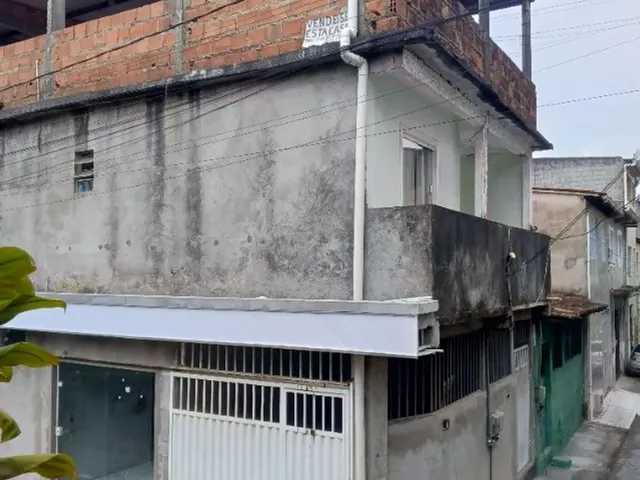 Imagem 1: Vendo Casa com Três Comercio Bem Localizada em Simões Filho,Cia1 Vida Nova (Atrás