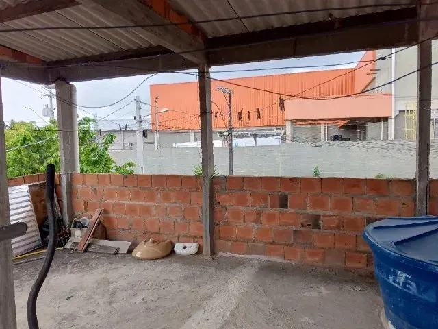 Imagem 11: Vendo Casa com Três Comercio Bem Localizada em Simões Filho,Cia1 Vida Nova (Atrás