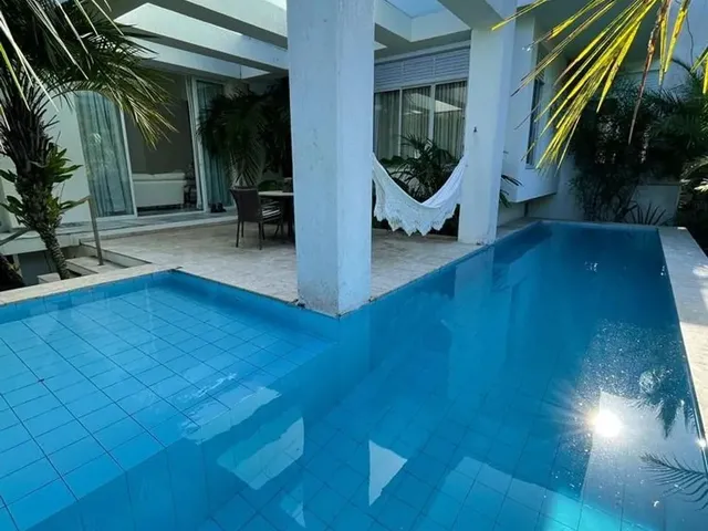 Imagem: Casa Térrea de Alto Padrão - Condomínio