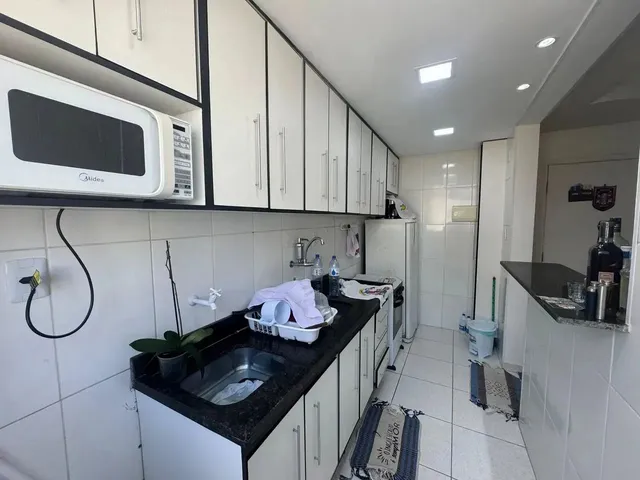 Imagem 9: Lindo 2/4 com Armários - 2º Andar - Condomínio com Piscina - 2 Km Atrás do Antigo