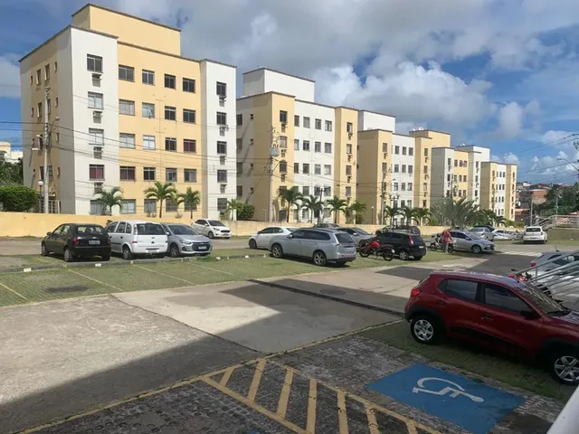 Imagem 6: Lindo 2/4 com Armários - 2º Andar - Condomínio com Piscina - 2 Km Atrás do Antigo