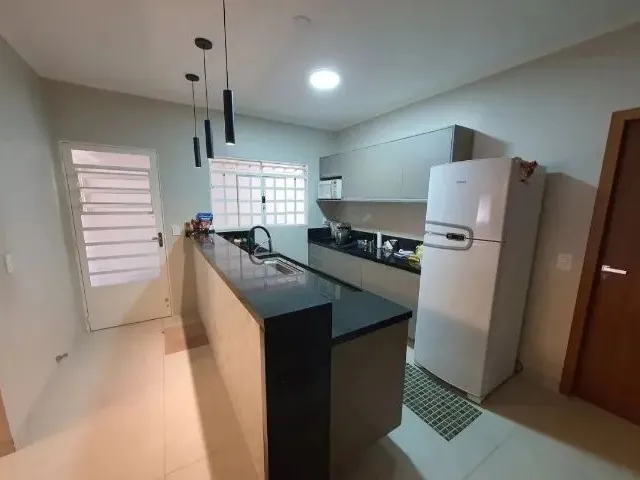 Imagem 8: Casa Padrão,Bem Ventilada e com Ótima Iluminação