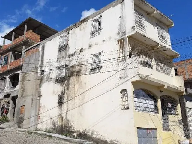 Imagem 6: Predio de Andar ( 4 Casas em Uma) com Escritura