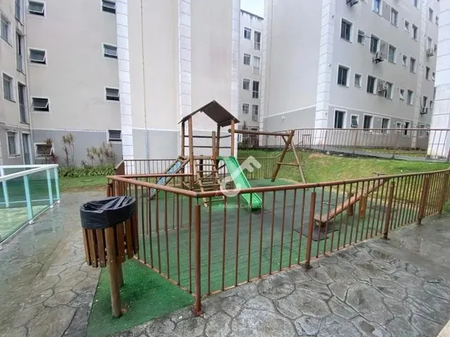 Imagem 10: Parque Solar das Palmeiras, Abrantes. Apartamento (Escadas) 2º Andar Composto de 2