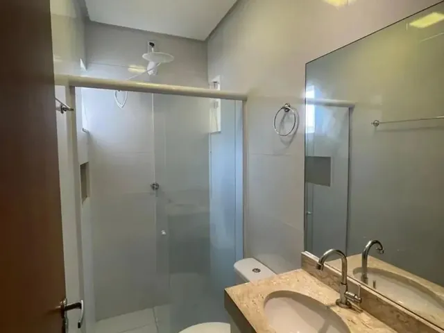 Imagem 3: Excelente Casa com Espaço Gourmet em Abrantes - 2 Quartos - Pode Ampliar
