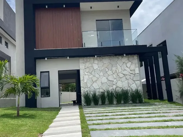 Imagem: Linda Casa com Piscina Próxima a Alphaville