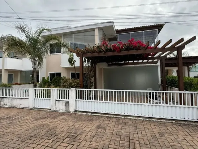 Imagem: Casa Nascente 4/4 Suítes com Piscina Privativa