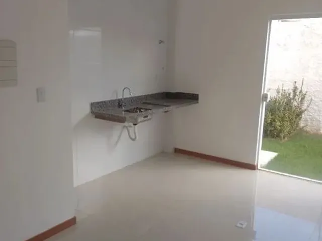 Imagem 3: Casas Térreas e 1° Andar na Estrada do Côco