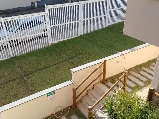 Imagem 2: Casas Térreas e 1° Andar na Estrada do Côco