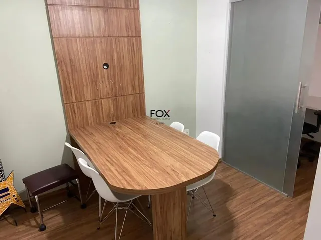Imagem: Sala À Venda no Vila da Serra