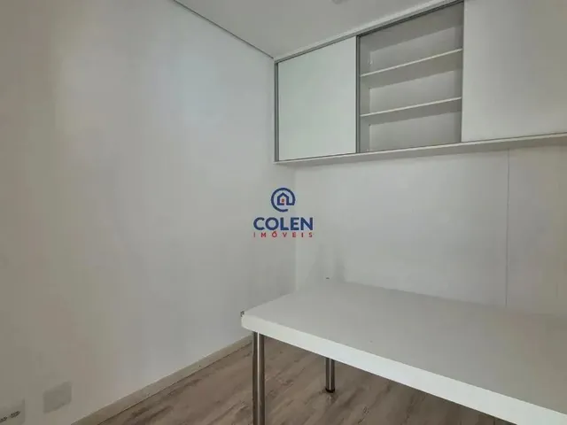 Imagem 3: Sala para Alugar em Alphaville com Varanda