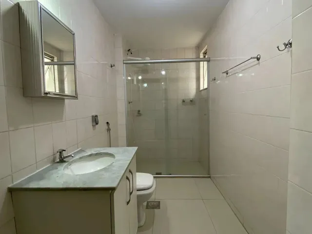 Imagem 10: 2 Quartos com Varanda e Vaga no Centro para Locação