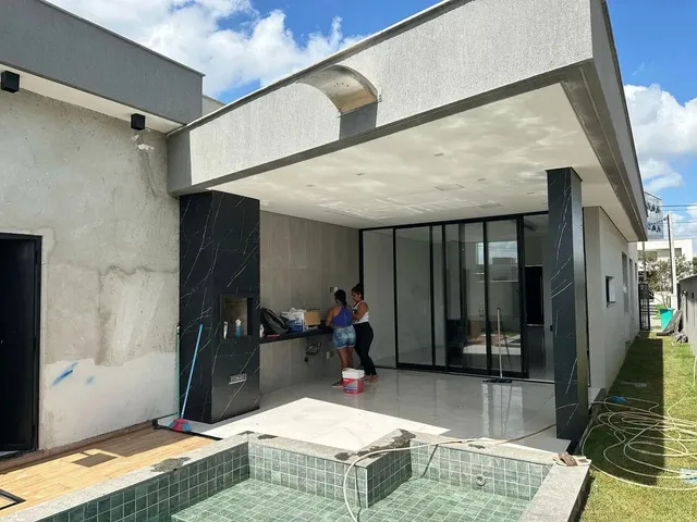Imagem 13: Linda Casa Térrea com 3 Suítes na Cidade Alpha - Terras 1! Cód. 1Rsgn3E
