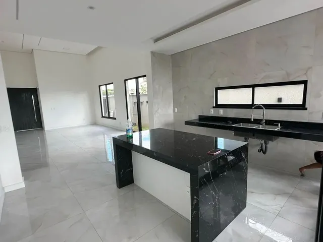 Imagem 12: Linda Casa Térrea com 3 Suítes na Cidade Alpha - Terras 1! Cód. 1Rsgn3E