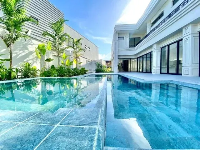 Imagem: Casa no Azur, 05 Suítes, Eusébio
