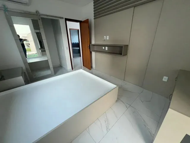 Imagem 7: Casa Duplex Semimobiliada no Condomínio Jardins da Serra, Disponível Venda e Aluguel