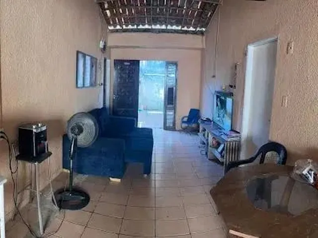 Imagem 13: Casa com 4 Dormitórios À Venda, 180 M² por R$ 290.000,00 - Jereissati II