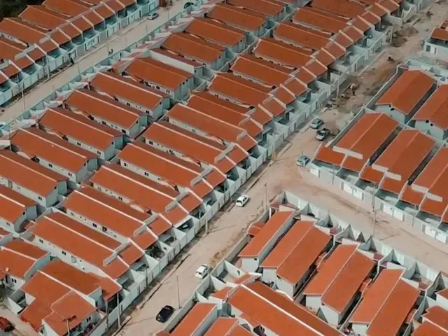 Imagem 2: Imóvel para Venda Tem 83 Metros Quadrados com 3 Quartos em Barrocão - Itaitinga - Ce