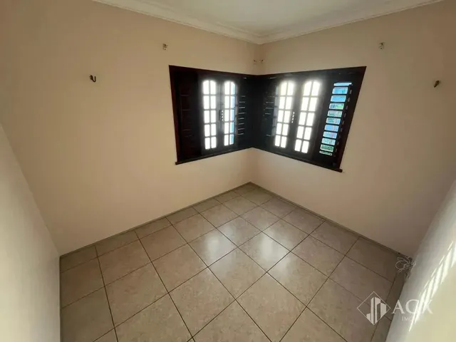 Imagem 11: Duplex 04 Quartos no Condomínio Jardins da Serra