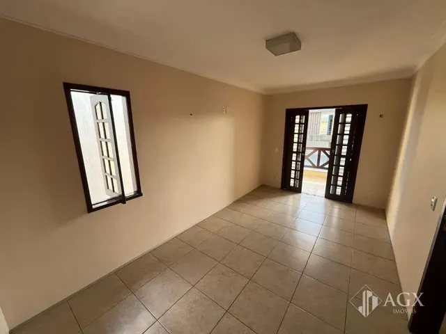 Imagem 15: Duplex 04 Quartos no Condomínio Jardins da Serra