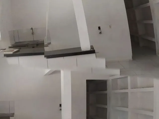 Imagem 3: Casa. Área de serviço, 910m² de Área, 3 Vagas na garageme2...